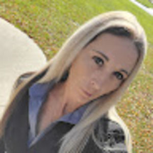 Meet your Posher, Tina